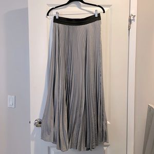 Silver pleated maxi skirt size medium